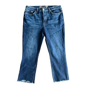 Seven7 Fashion Cropped Jeans